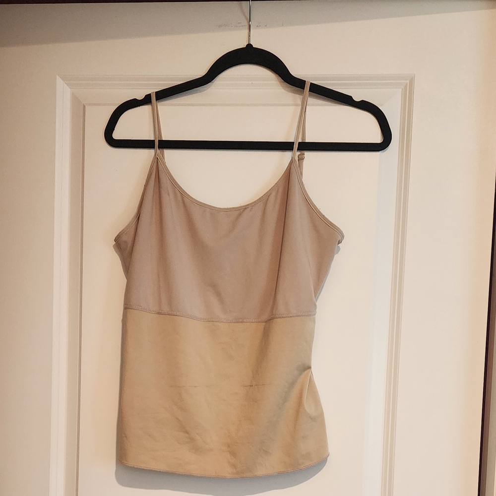 Spanx Womans Shapewear Elegant Nude Cami Undergarment Invisible Wear